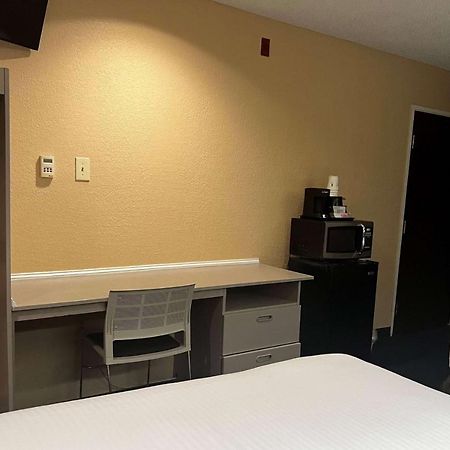 Microtel Inn & Suites By Wyndham Houston/Webster/Nasa/Clearlake Nassau Bay Eksteriør bilde