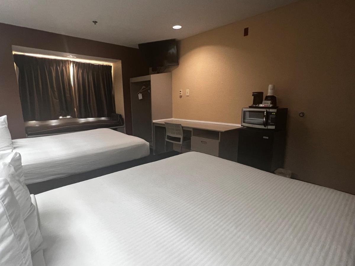 Microtel Inn & Suites By Wyndham Houston/Webster/Nasa/Clearlake Nassau Bay Eksteriør bilde