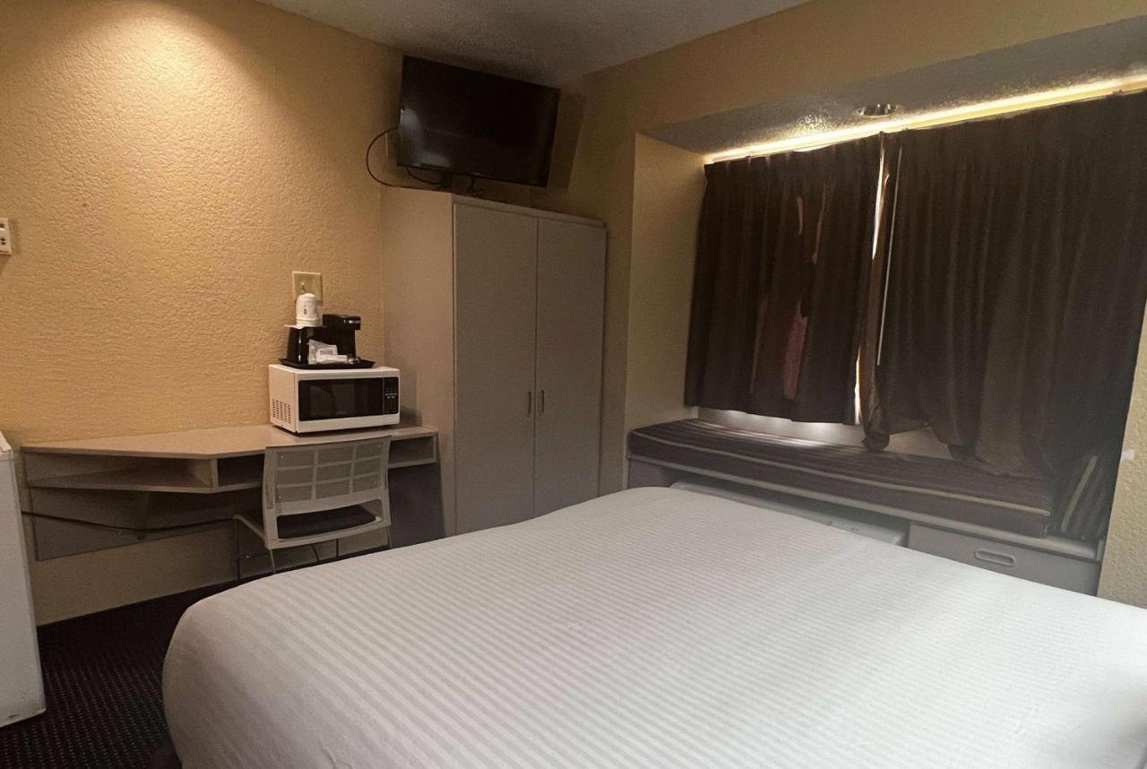 Microtel Inn & Suites By Wyndham Houston/Webster/Nasa/Clearlake Nassau Bay Eksteriør bilde
