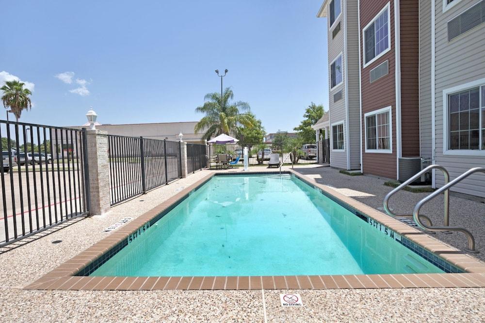 Microtel Inn & Suites By Wyndham Houston/Webster/Nasa/Clearlake Nassau Bay Eksteriør bilde